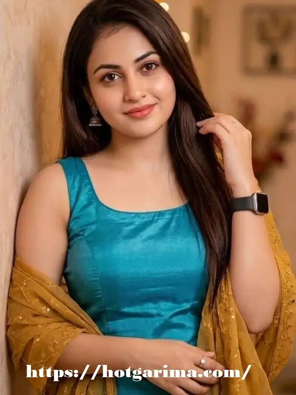 Dipti - Hyderabad call girls leader